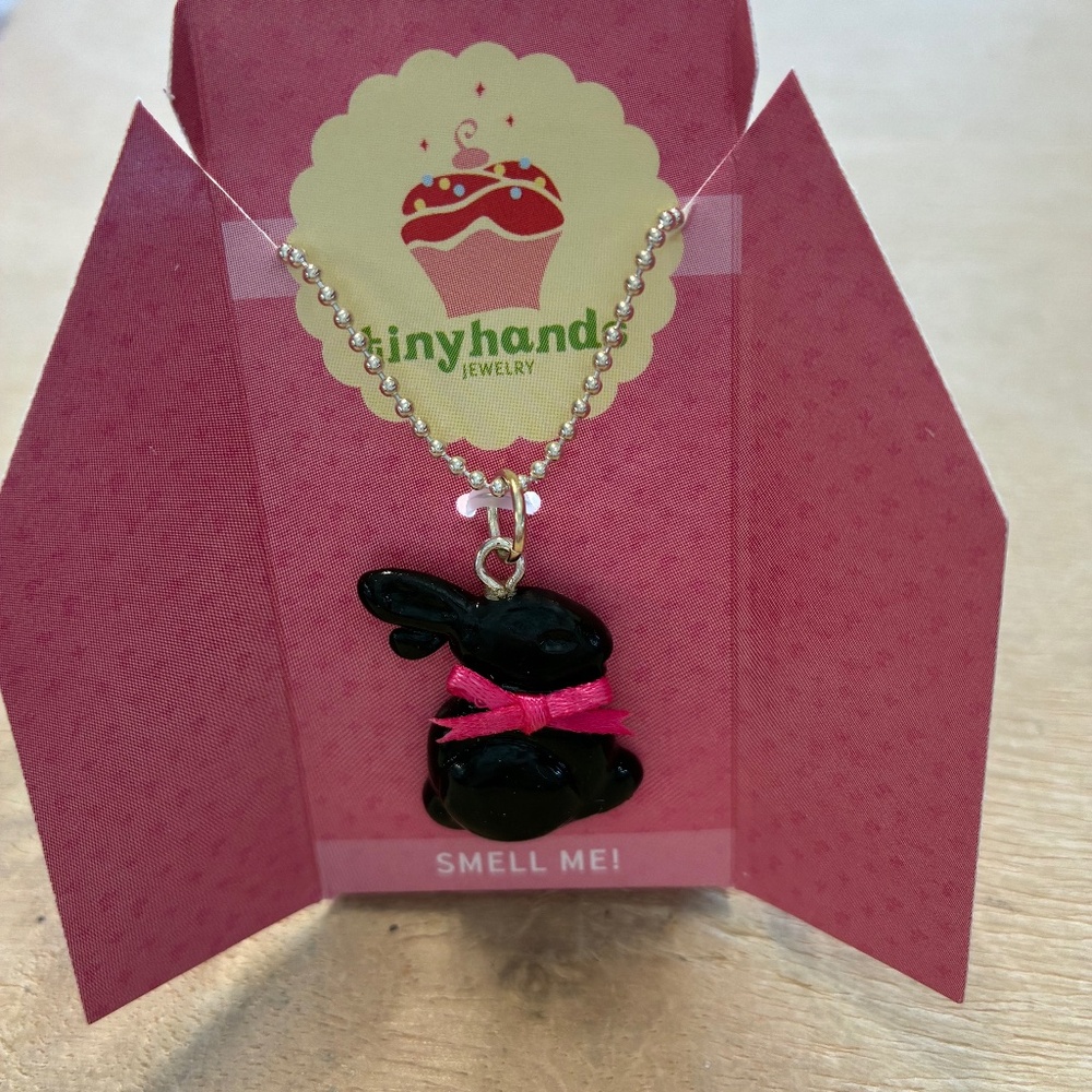 Scented necklace handcrafted by tinyhands jewelry. NWOT